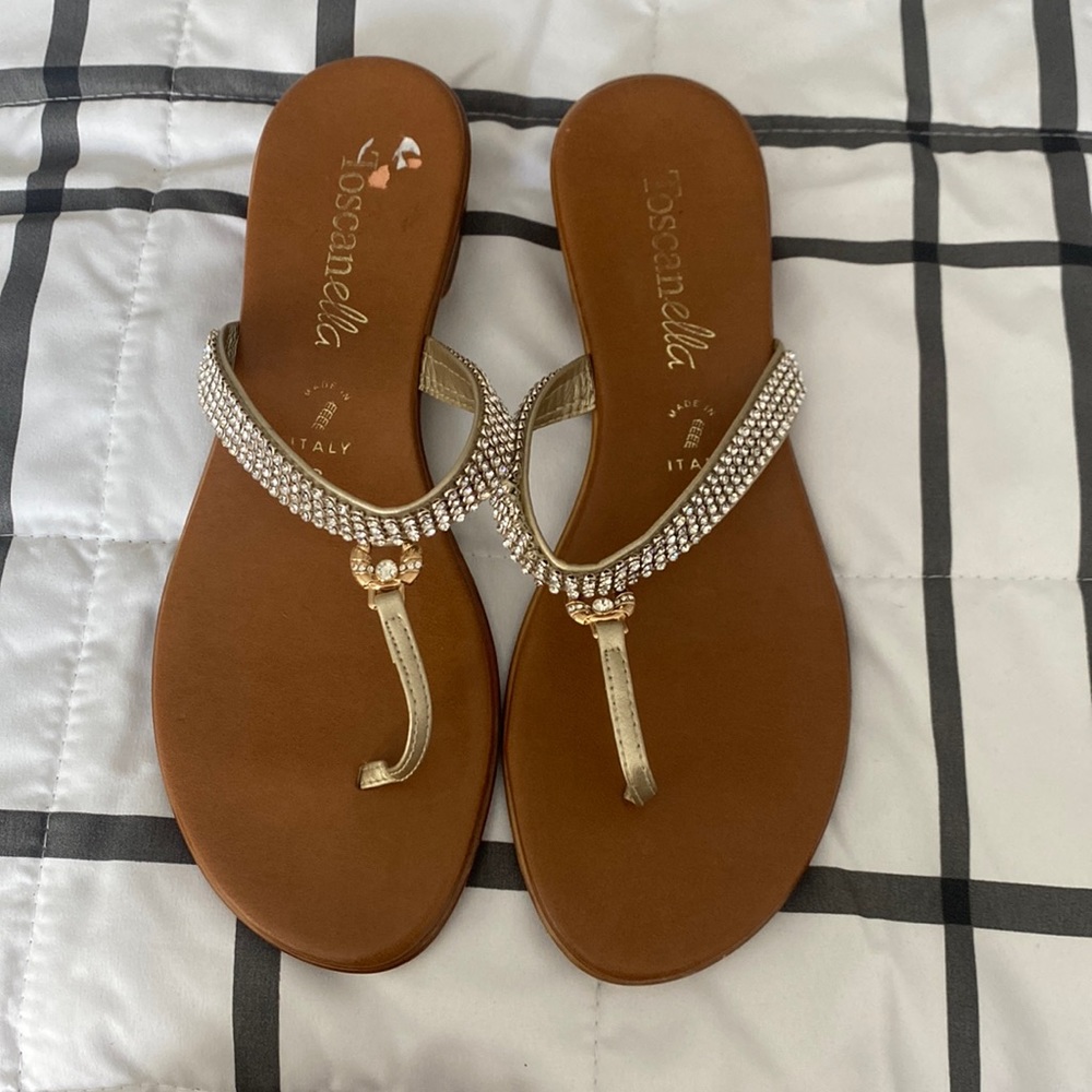 Cute small heel sandals